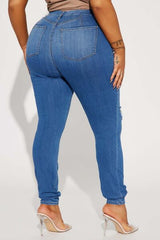 Distressed Buttoned Jeans with Pockets