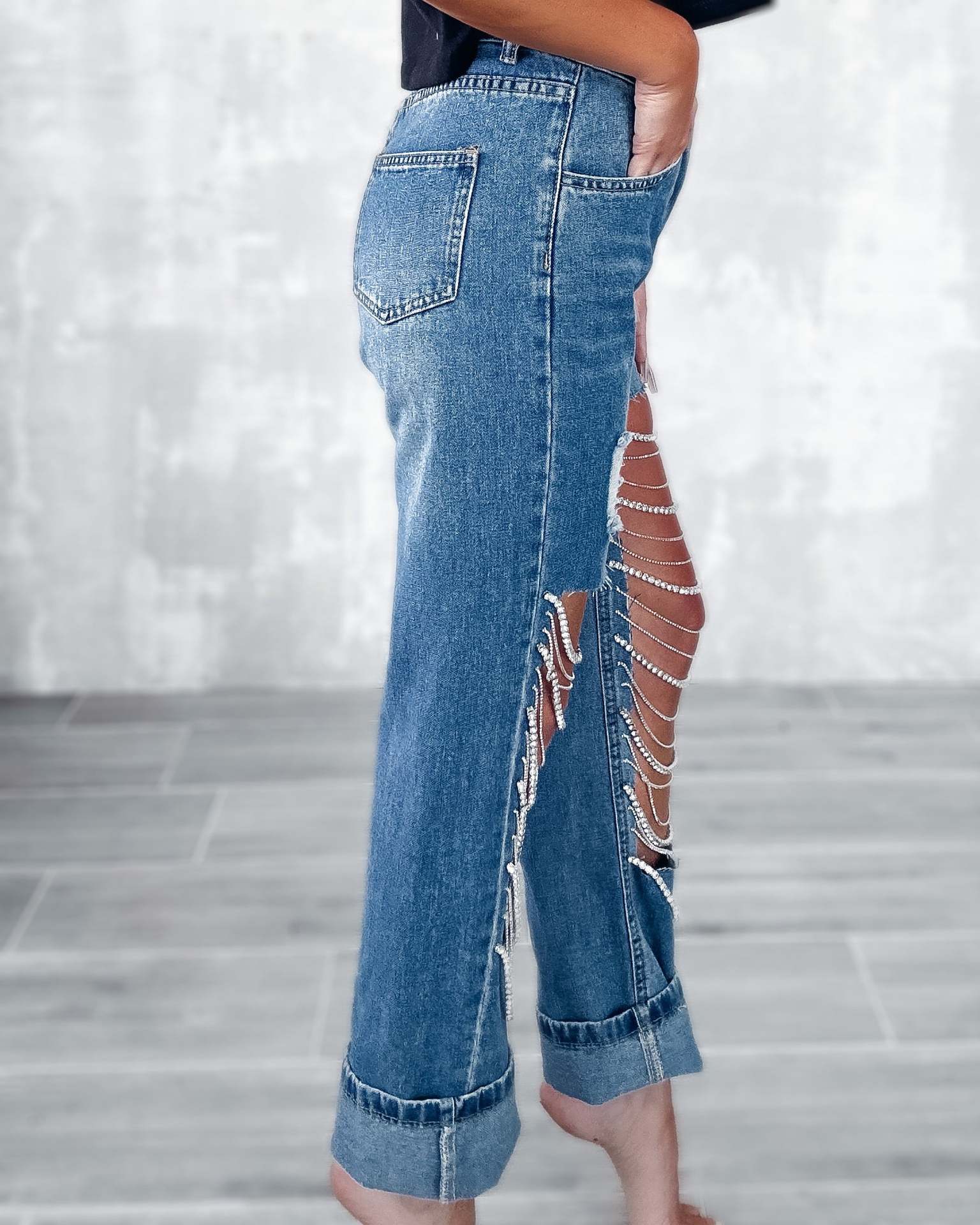 Ripped Chain Ornament Straight-leg Pants