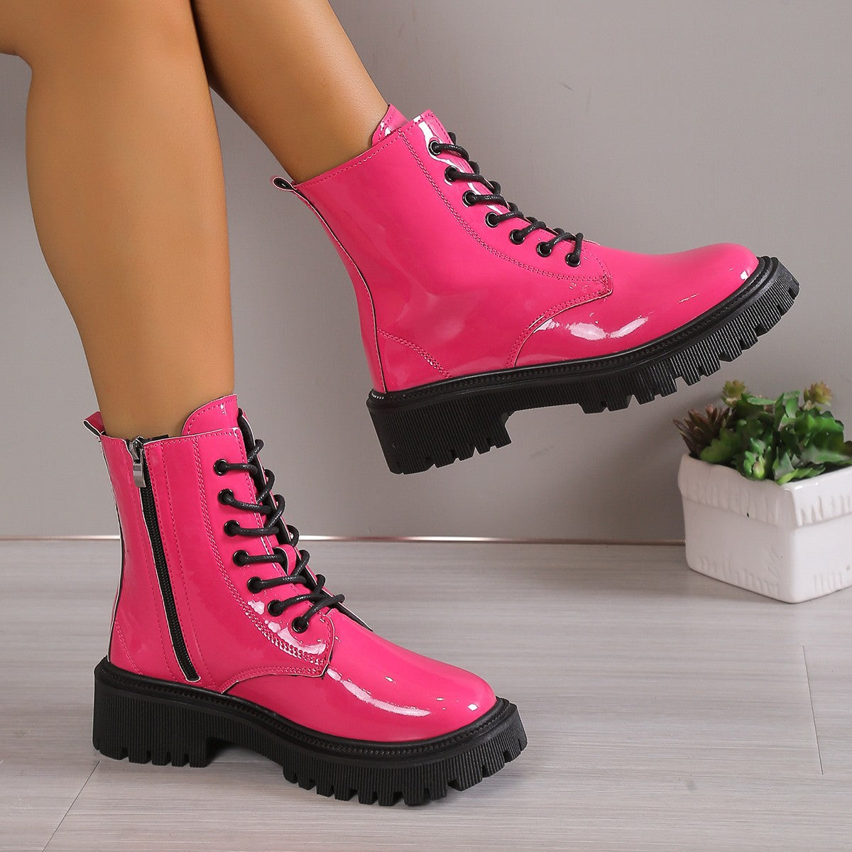 Jelly British Style Patent Leather Platform Lace-up Boots