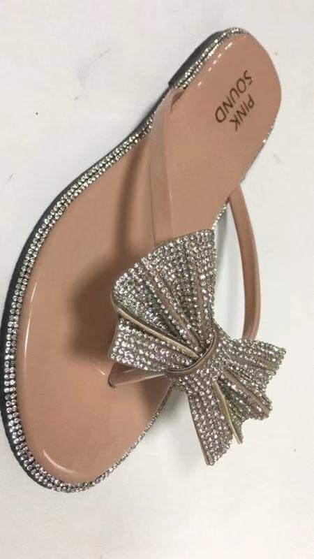 Diamond flat sandals