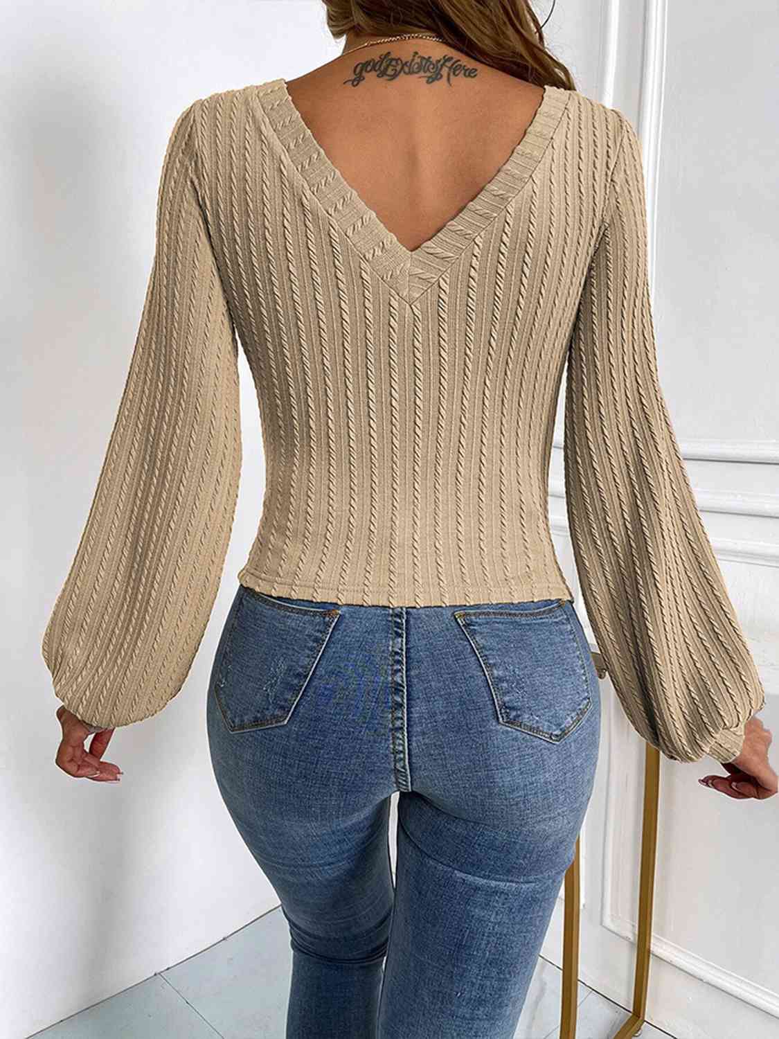 Elise Ribbed V-Neck Lantern Sleeve Top