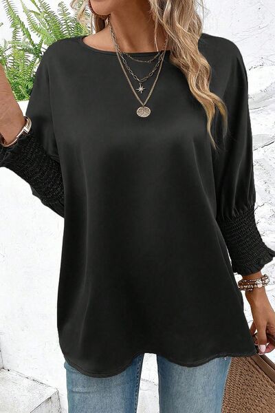 Round Neck Batwing Sleeve Blouse