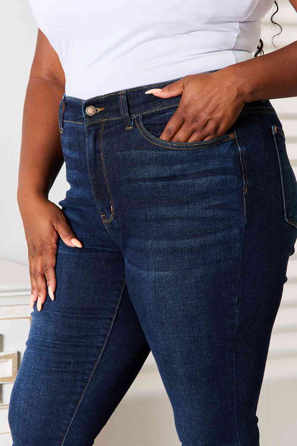 Full Size Skinny Jeans with Pockets