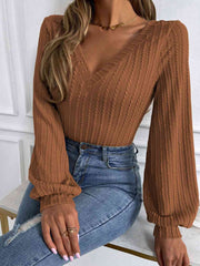 Elise Ribbed V-Neck Lantern Sleeve Top