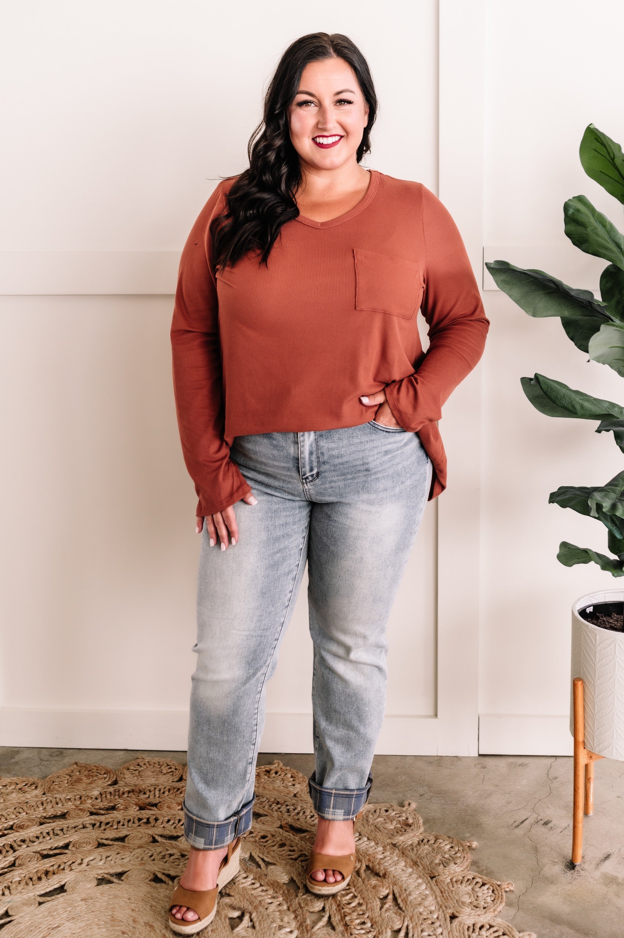 Soft Touch V Neck Top In Amber Glow 11.22