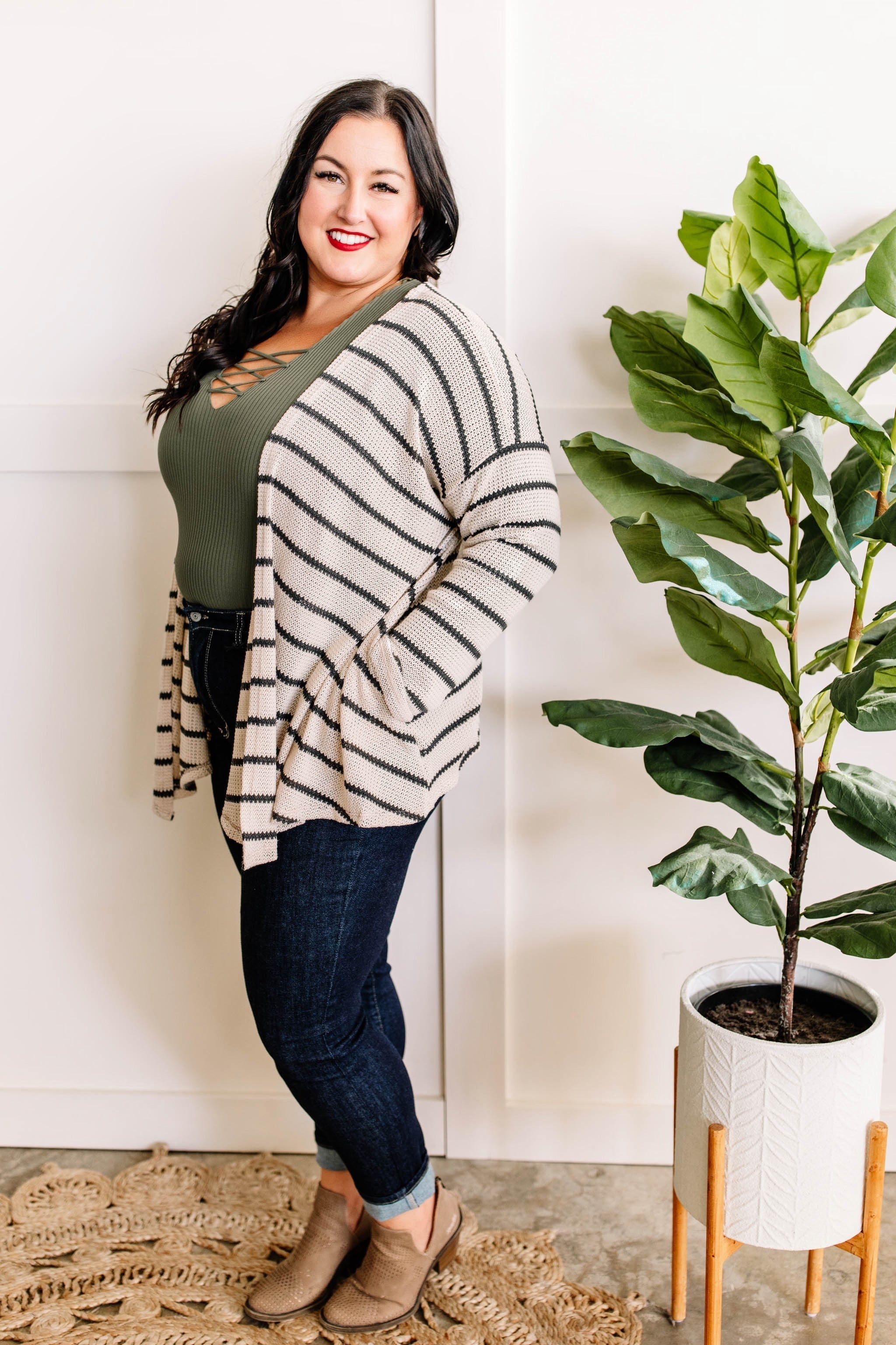 Knit Cardigan With Pockets In Beige & Charcoal Stripe