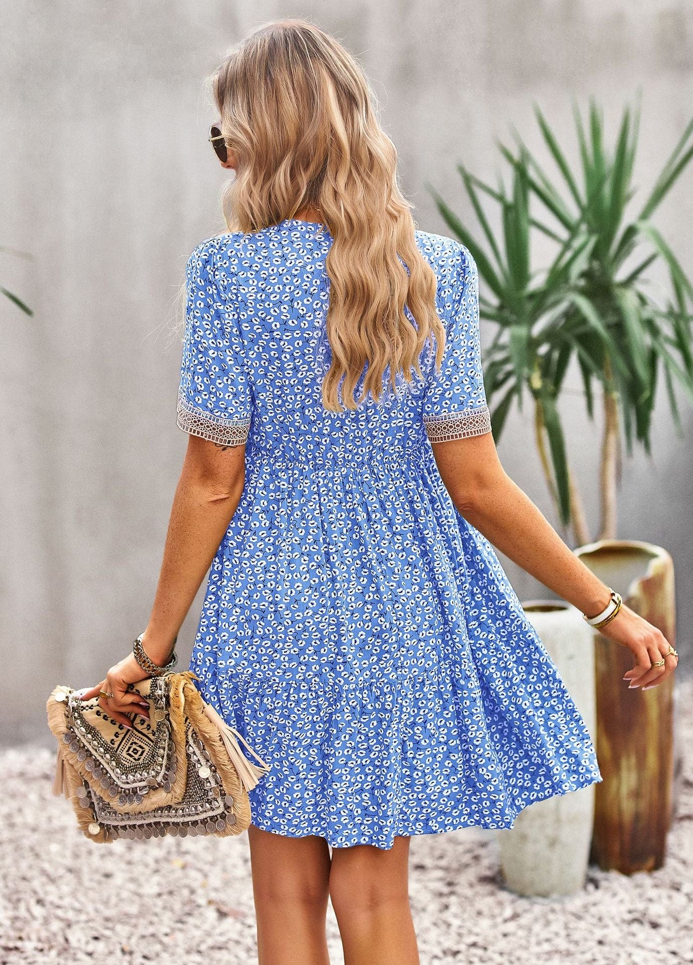 Floral Buttoned Puff Sleeve Dress